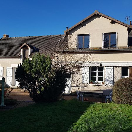 安妮-玛丽住宿加早餐旅馆 Châtillon-sur-Indre 外观 照片